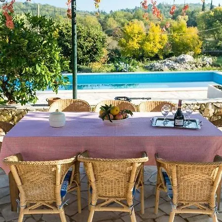 Rural Forest With Private Pool Near Dubrovnik