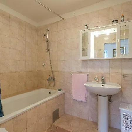 Rural Forest With Private Pool Near Dubrovnik