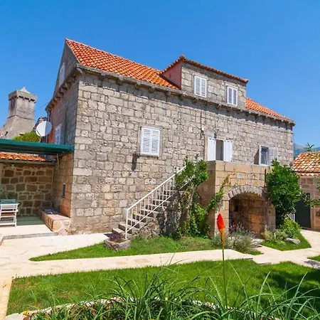 Rural Forest With Private Pool Near Dubrovnik 빌라