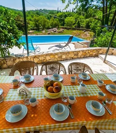 Rural Forest With Private Pool Near Dubrovnik 빌라 그루다