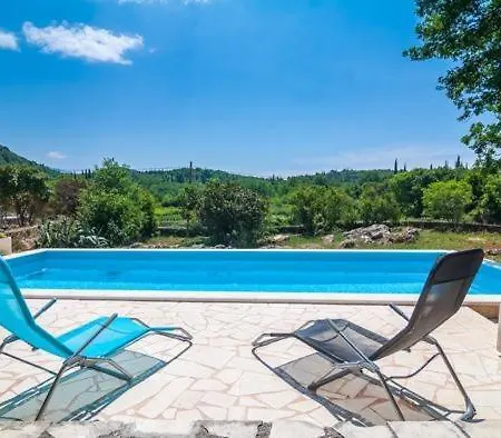빌라 Rural Forest With Private Pool Near Dubrovnik 그루다